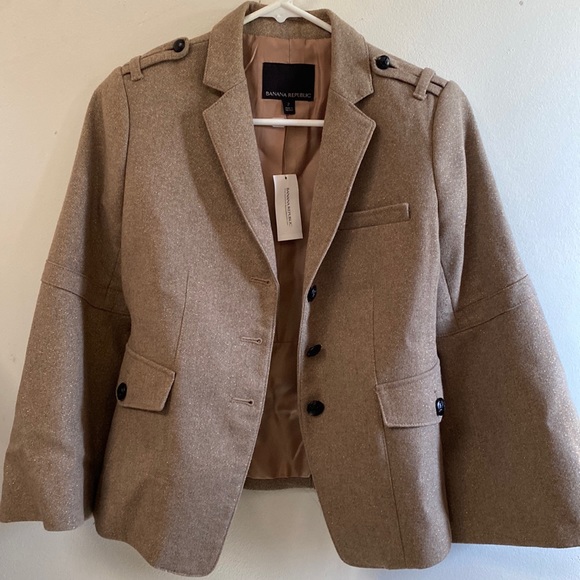 Banana Republic Jackets & Blazers - Banana Republic Blazer/Jacket Size 2